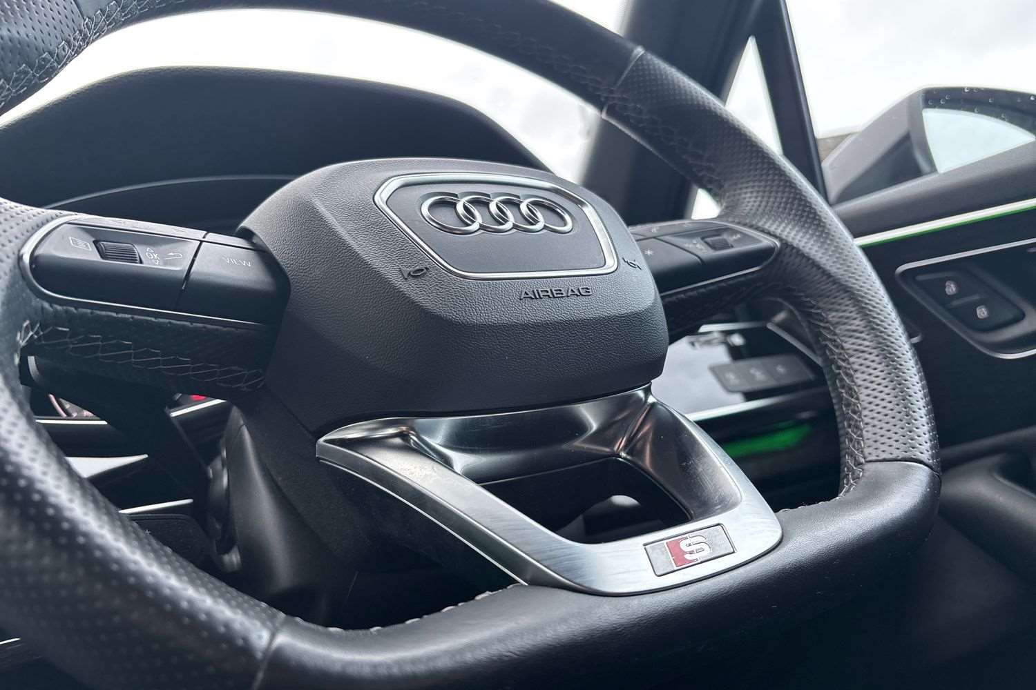 Used Audi Q7 2022 for sale - 77257189: Photo 33