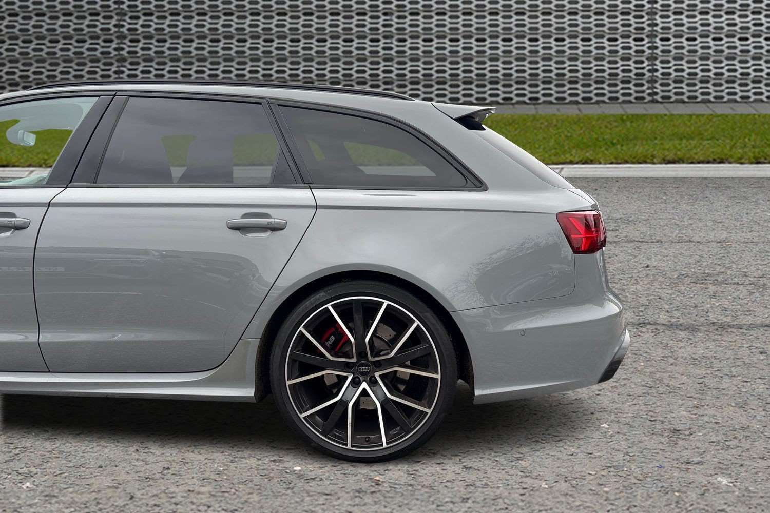 Used Audi RS6 2018 for sale - 77135035: Photo 10