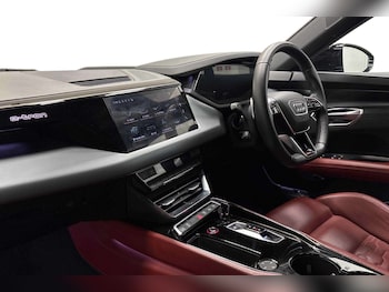 Used Audi RS e-tron GT 2021 for sale - 78089992: Photo