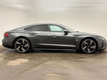 Used Audi RS e-tron GT 2021 for sale - 78089992: Photo