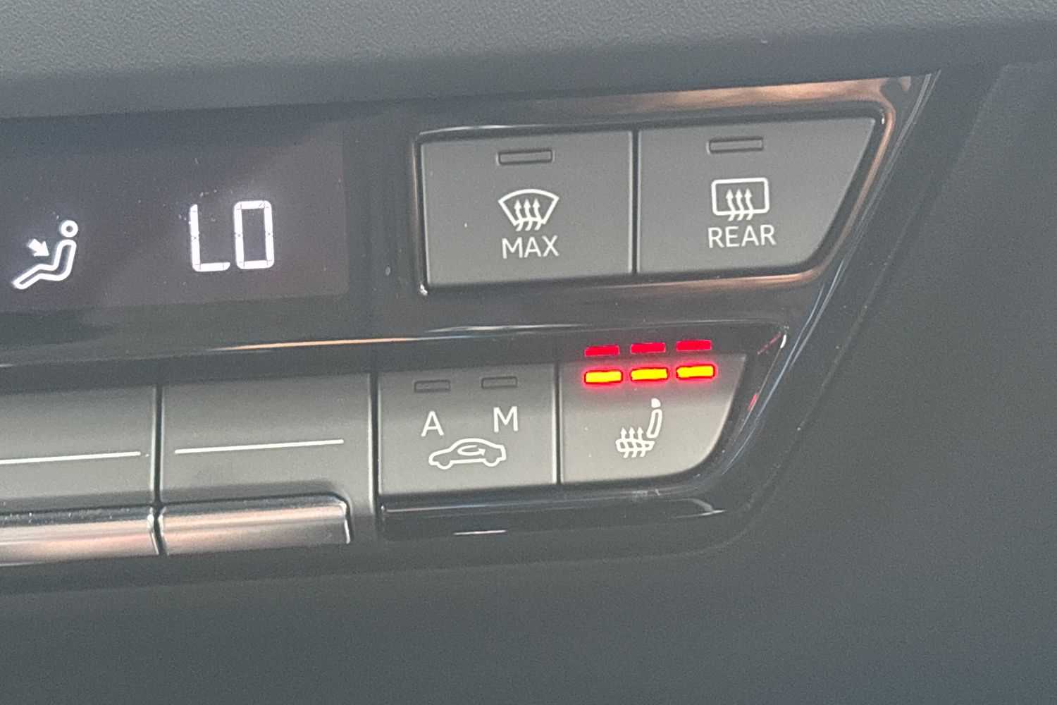 Used Audi Q4 e-tron 2025 for sale - 76540827: Photo 16