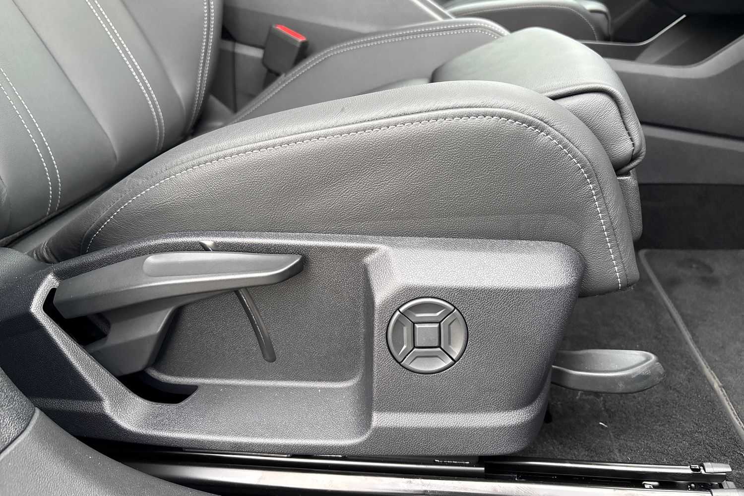 Used Audi Q4 e-tron 2025 for sale - 76540827: Photo 22