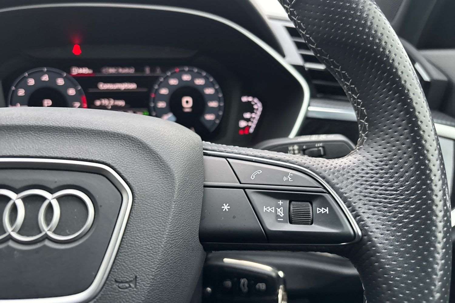 Used Audi Q3 2021 for sale - 77044209: Photo 17