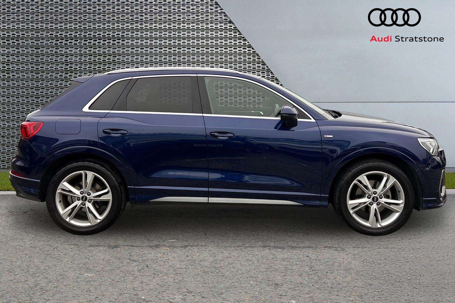 Used Audi Q3 2021 for sale - 77044209: Photo 4