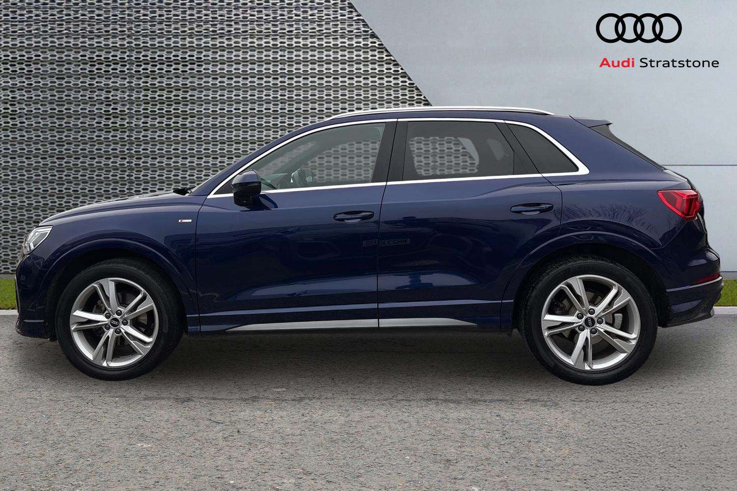 Used Audi Q3 2021 for sale - 77044209: Photo 8