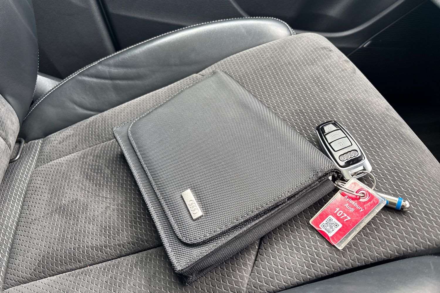 Used Audi Q8 2018 for sale - 77648886: Photo 25