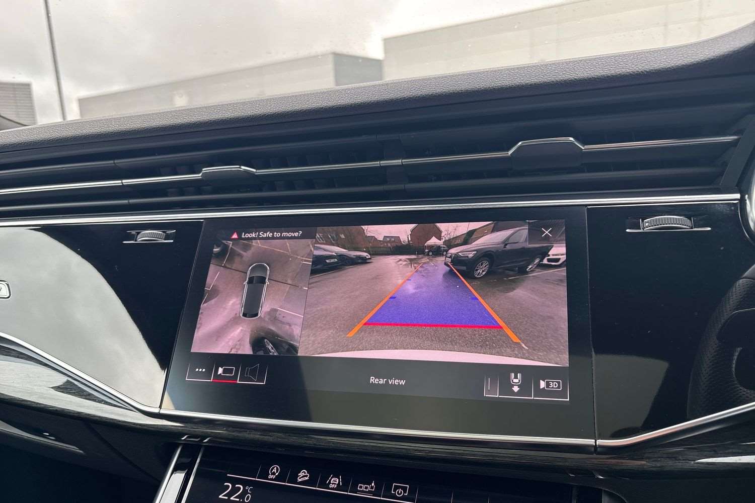 Used Audi Q8 2018 for sale - 77648886: Photo 26