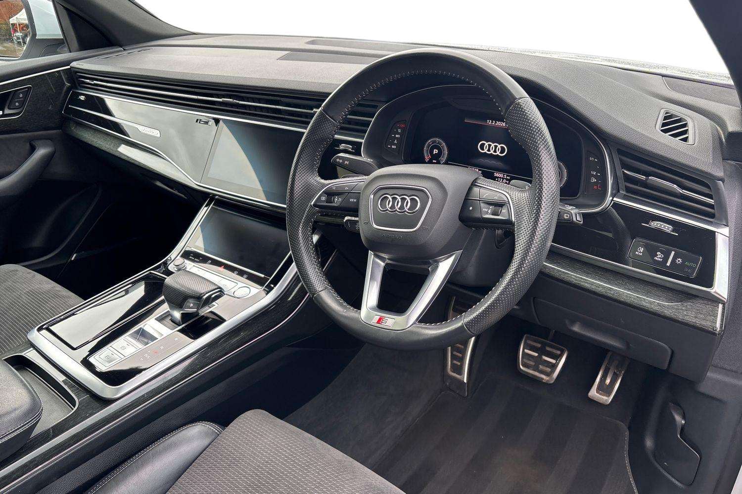 Used Audi Q8 2018 for sale - 77648886: Photo 6