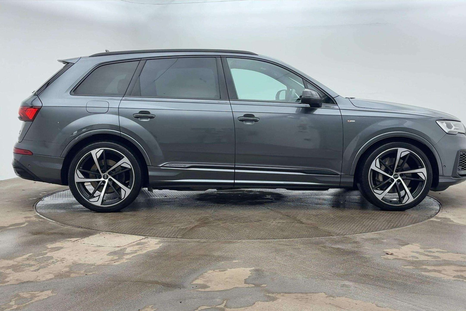 Used Audi Q7 2022 for sale - 76755249: Photo 4