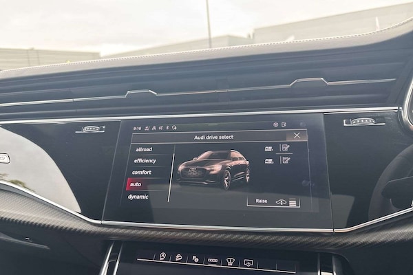 Used Audi RS Q8 2020 for sale - 76249093: Photo 30