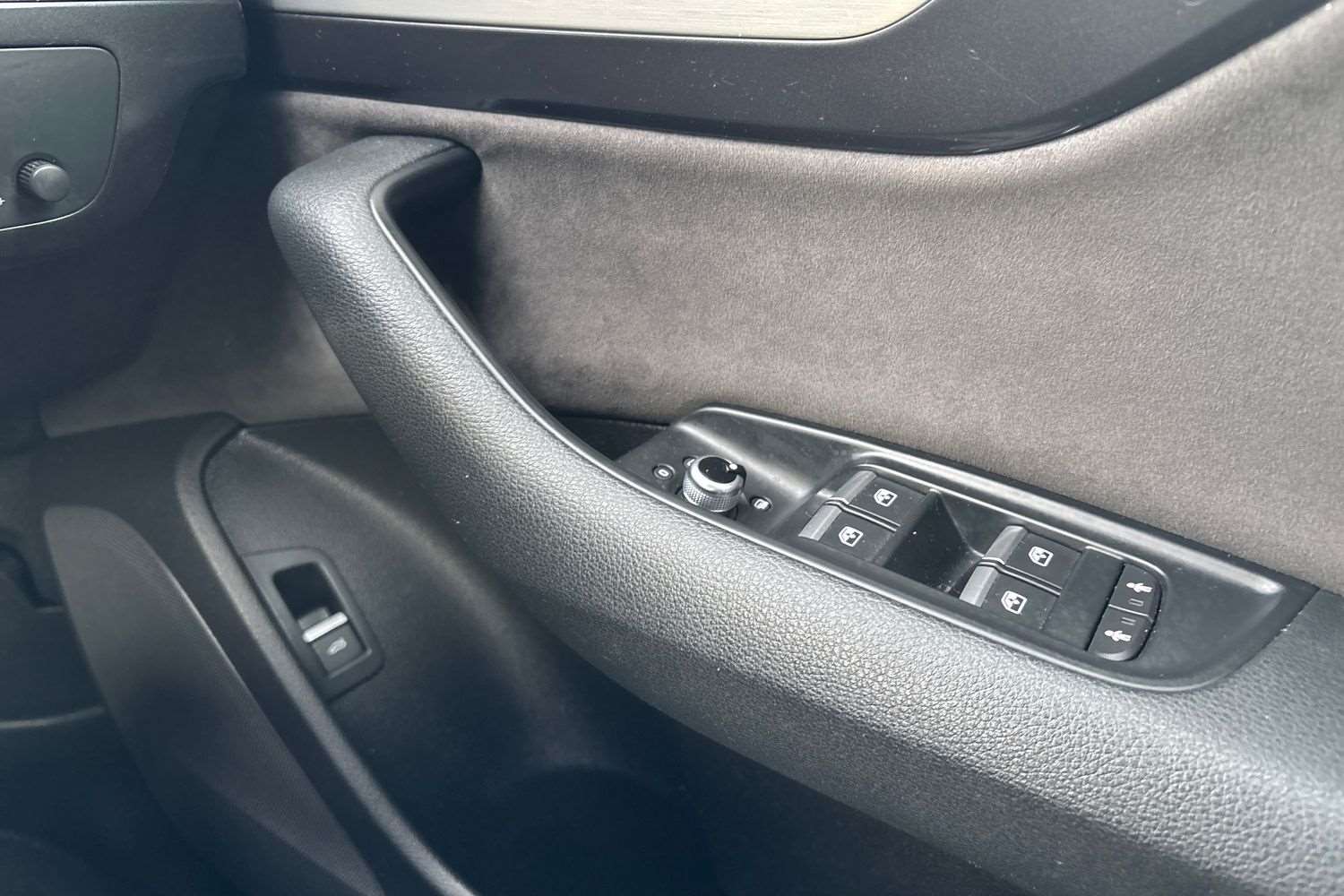 Used Audi Q7 2017 for sale - 77093440: Photo 14