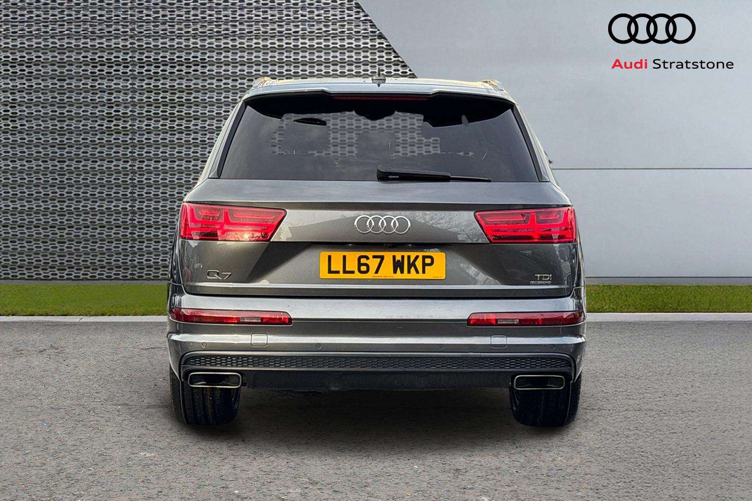 Used Audi Q7 2017 for sale - 77093440: Photo 7