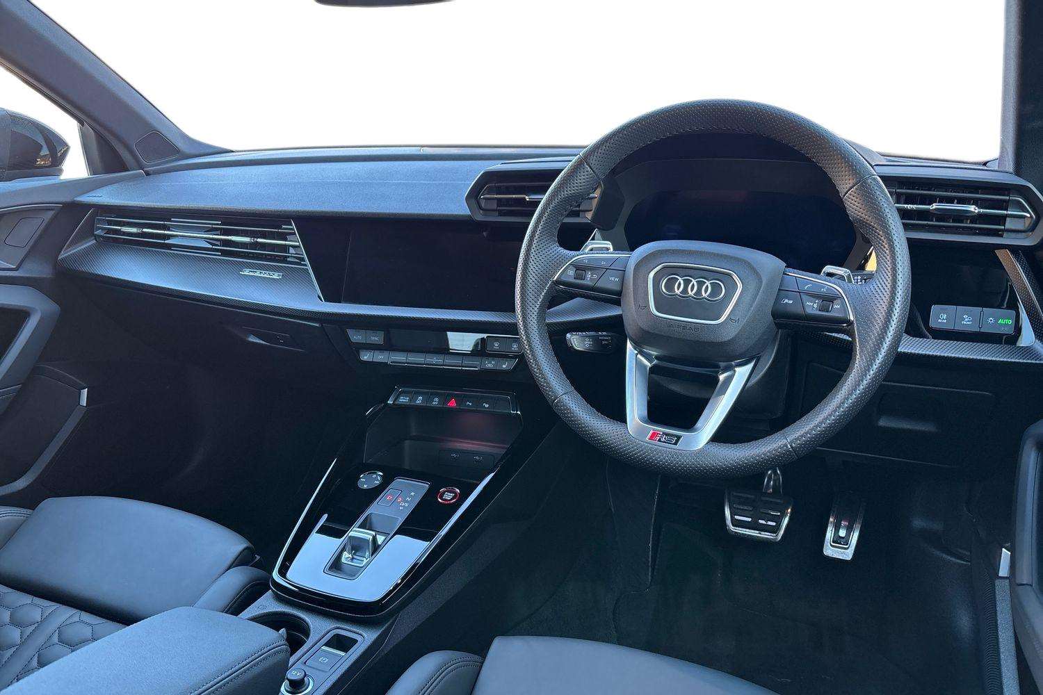 Used Audi RS3 2023 for sale - 77134962: Photo 6