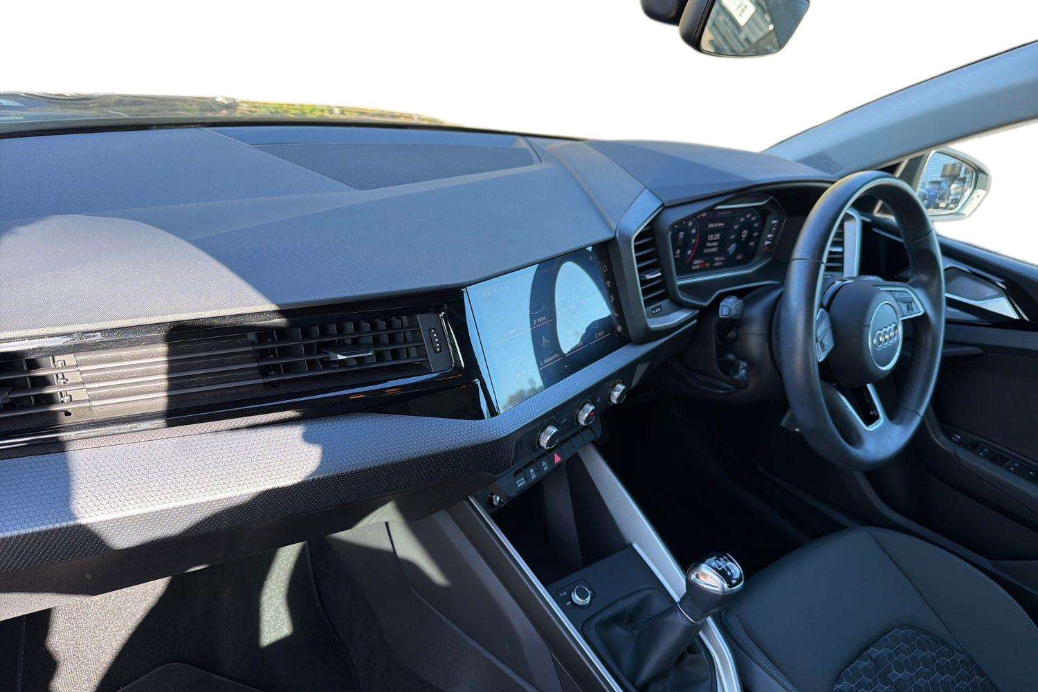 Used Audi A1 2023 for sale - 76540713: Photo 2