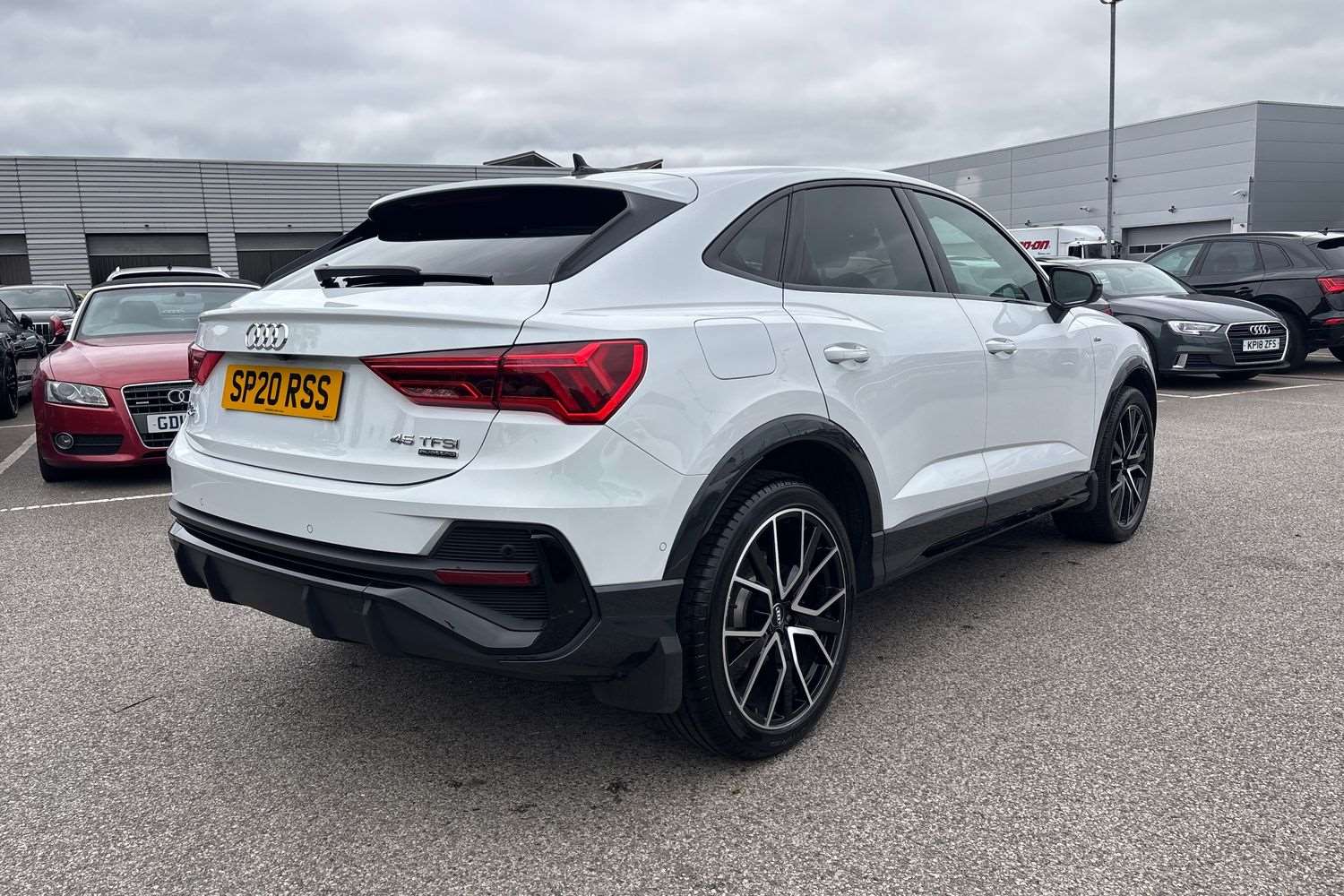 Used Audi Q3 2020 for sale - 76540856: Photo 33