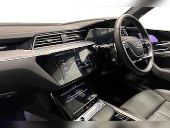 Used Audi e-tron 2020 for sale - 78089618: Photo