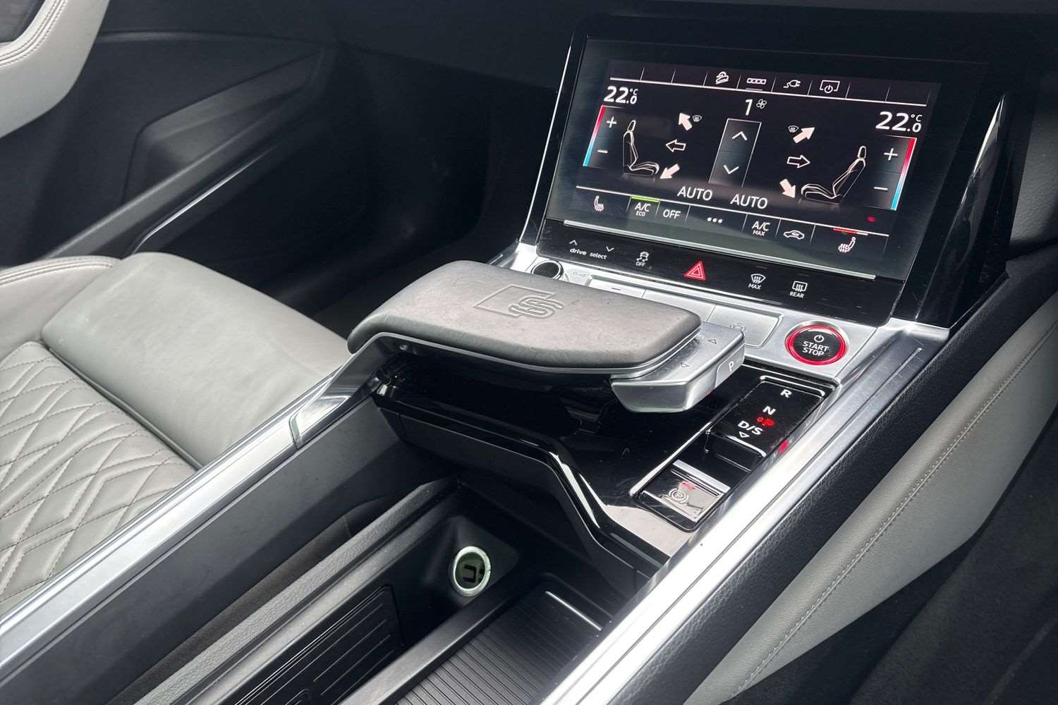 Used Audi e-tron 2021 for sale - 77333801: Photo 15