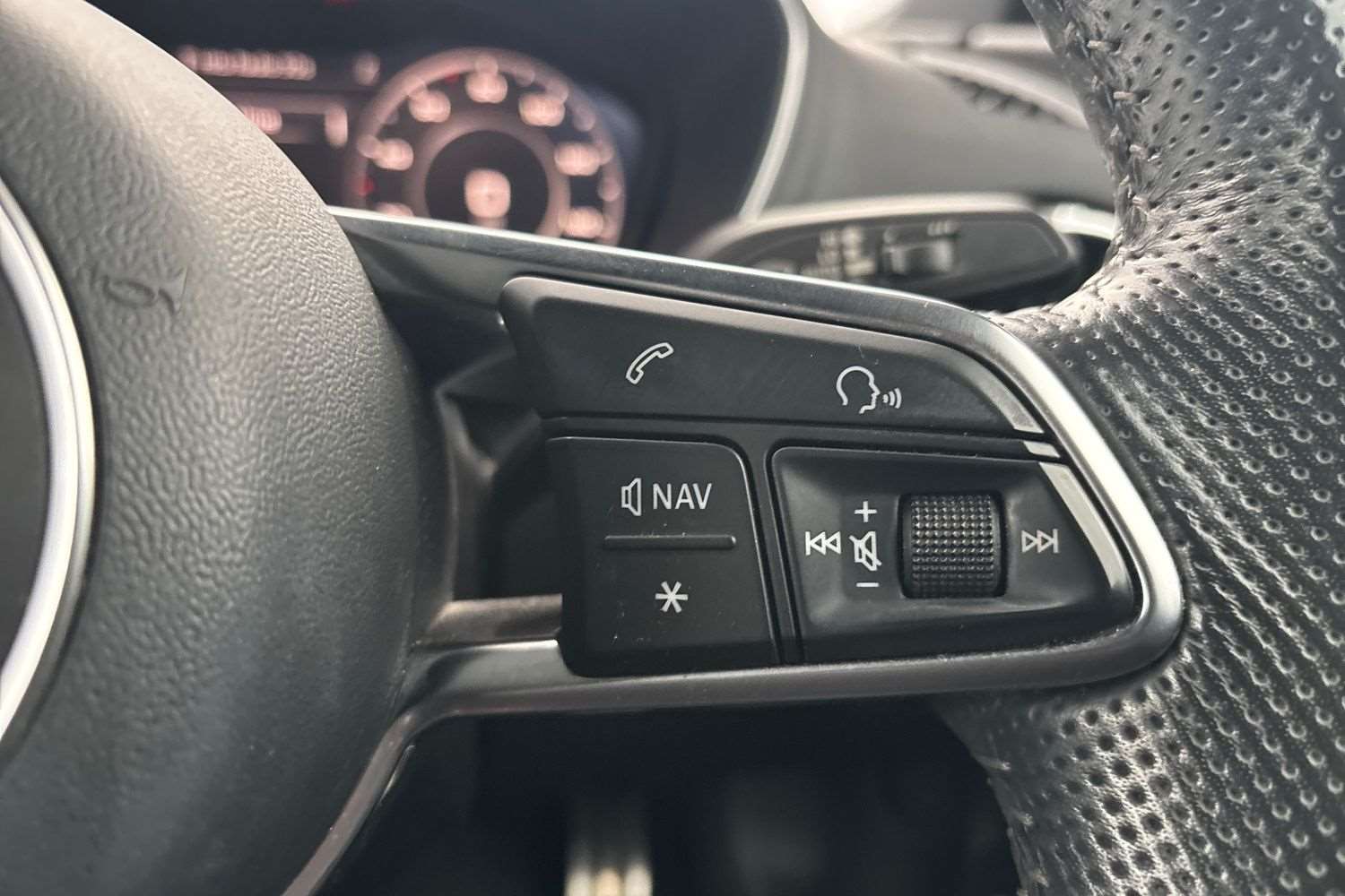 Used Audi TT 2017 for sale - 76540821: Photo 17