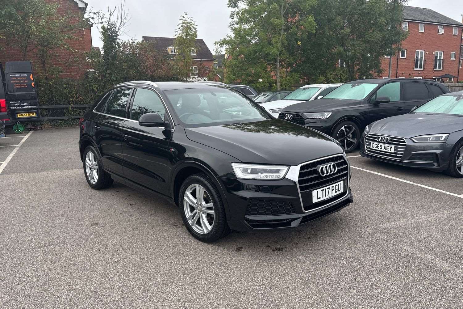 Used Audi Q3 2017 for sale - 76113370: Photo 32