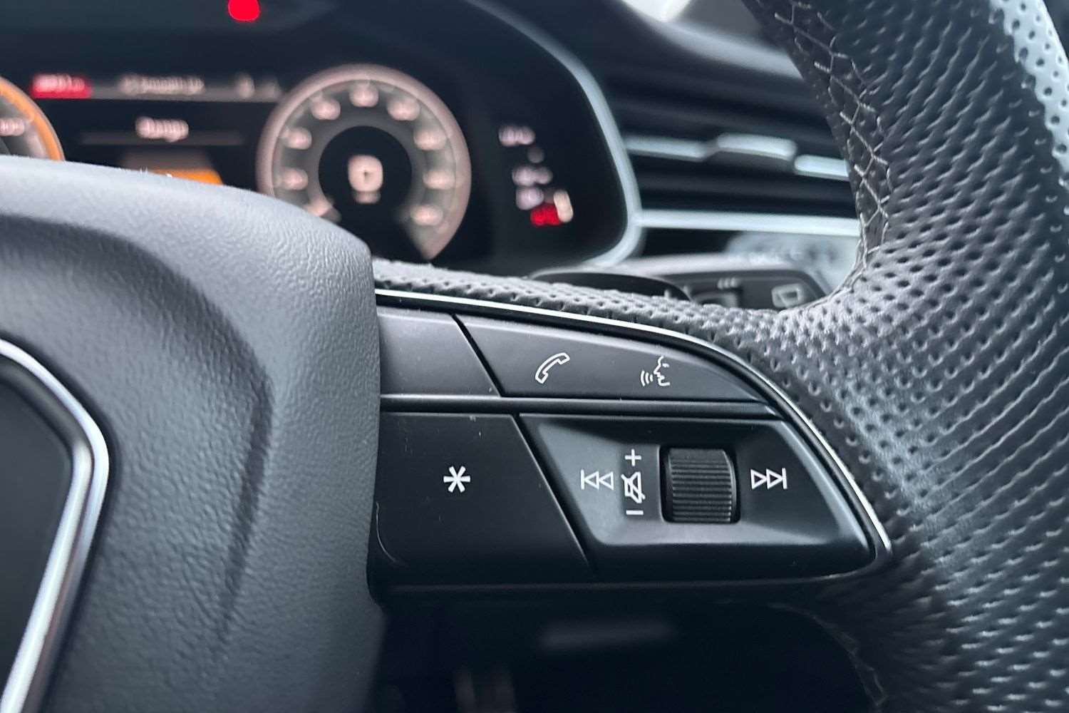 Used Audi Q8 2022 for sale - 77308286: Photo 17