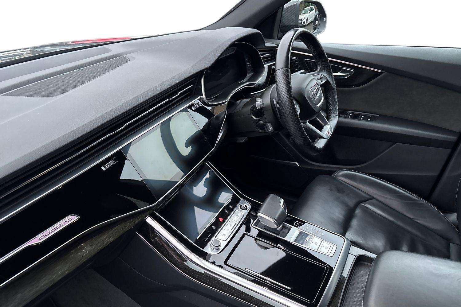 Used Audi Q8 2022 for sale - 77308286: Photo 2