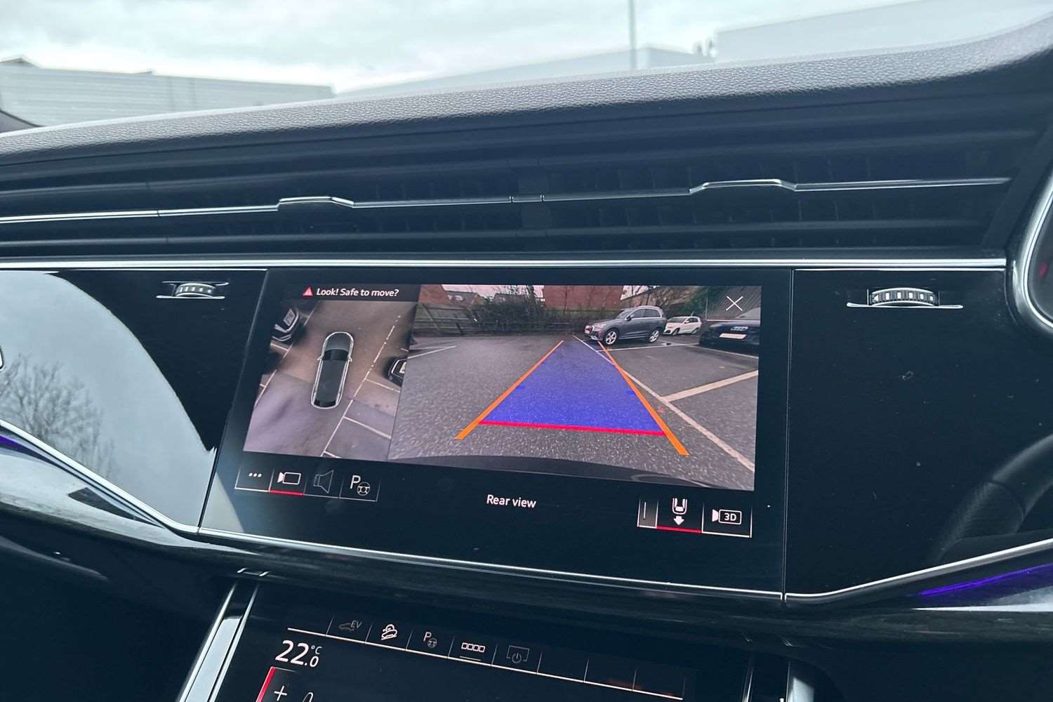 Used Audi Q8 2022 for sale - 77308286: Photo 26