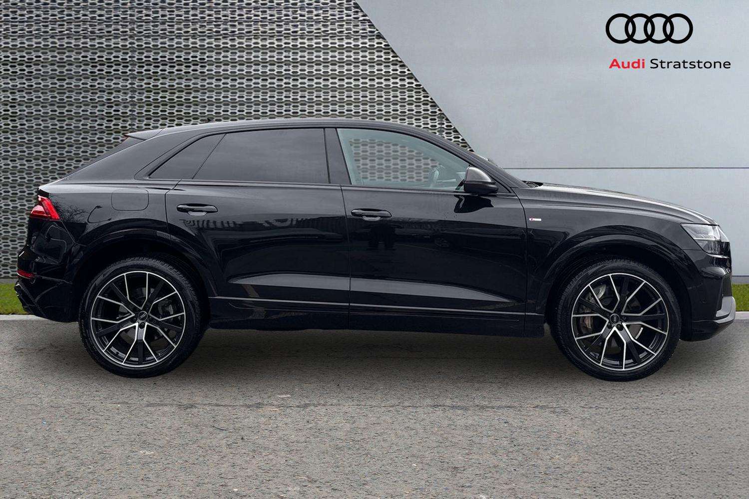 Used Audi Q8 2022 for sale - 77308286: Photo 4