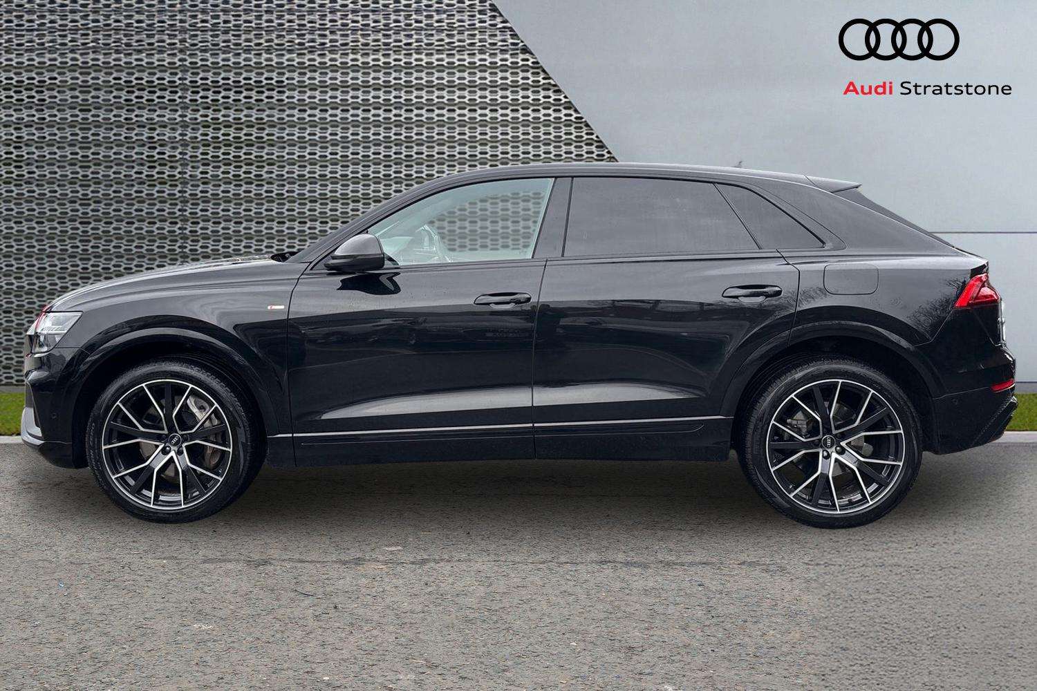 Used Audi Q8 2022 for sale - 77308286: Photo 8