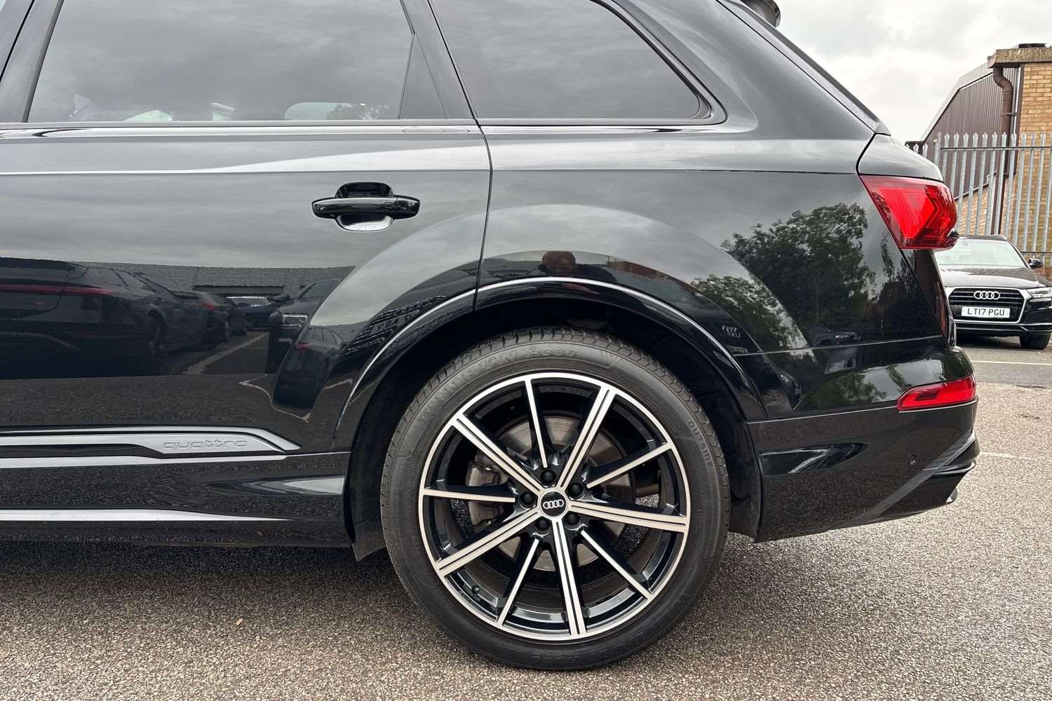 Used Audi Q7 2021 for sale - 76096577: Photo 10