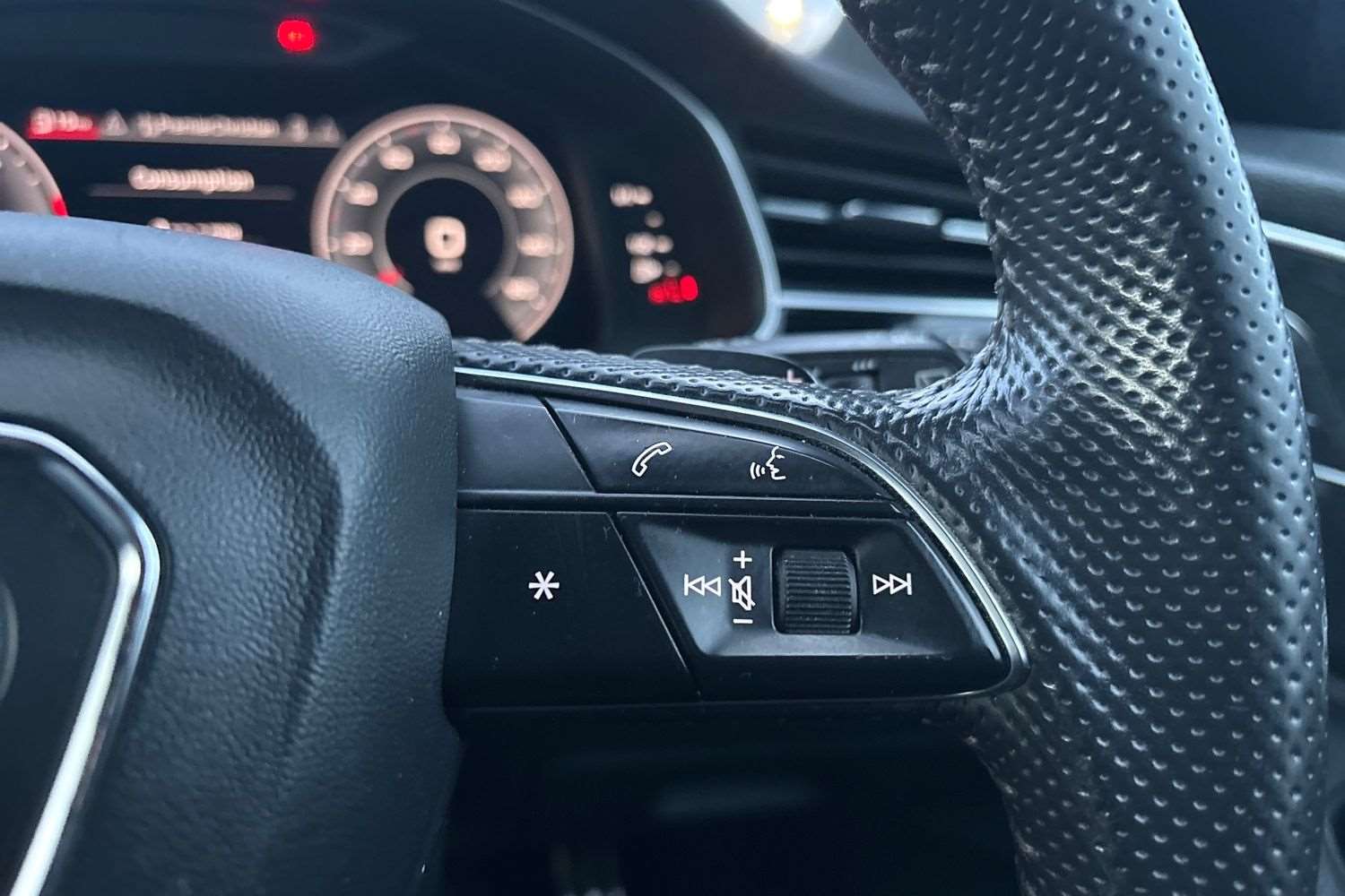 Used Audi Q7 2020 for sale - 77361428: Photo 17