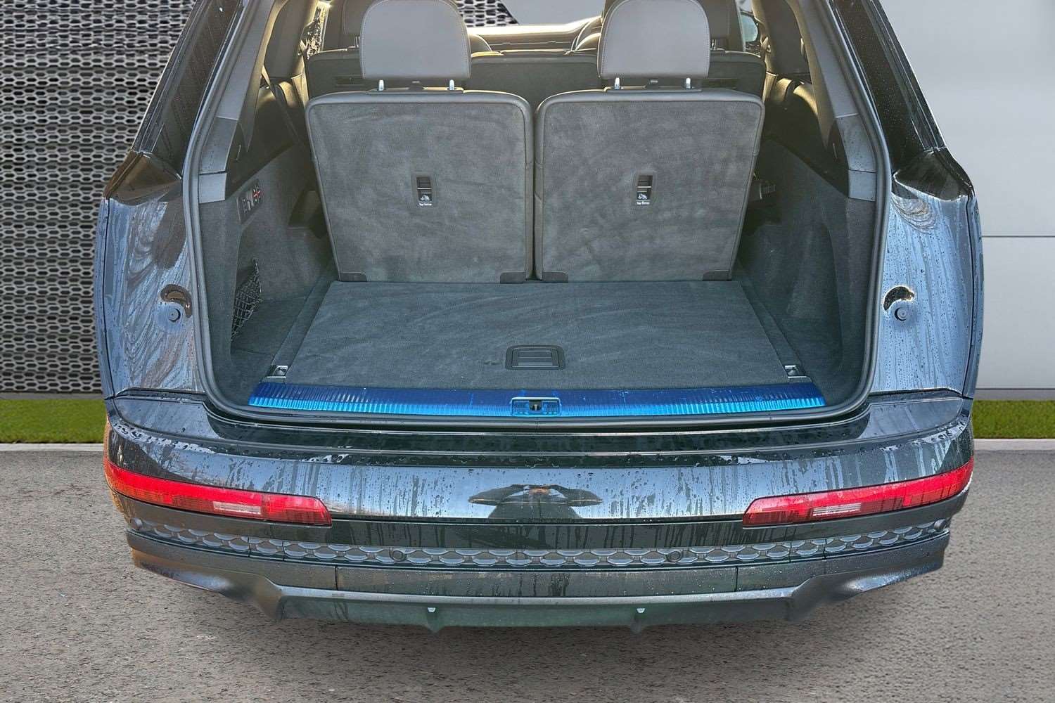 Used Audi Q7 2025 for sale - 76902298: Photo 13