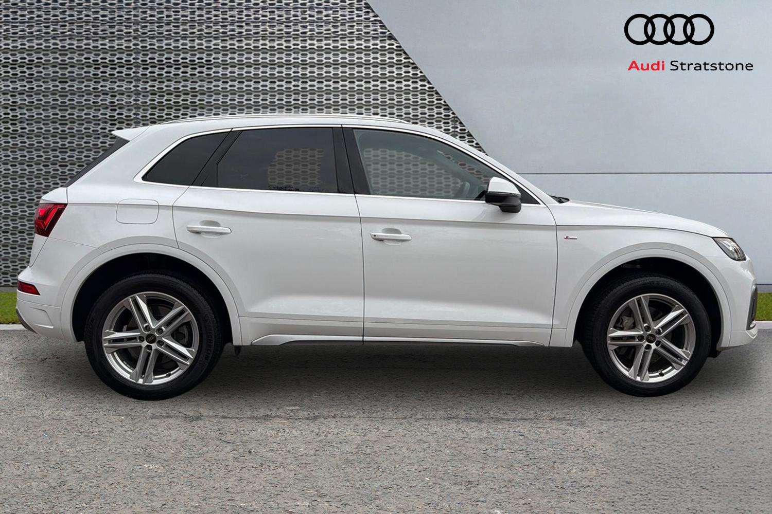 Used Audi Q5 2024 for sale - 76902421: Photo 4