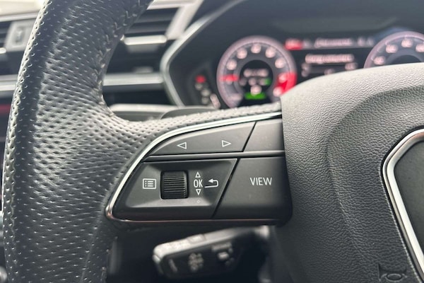 Used Audi Q3 2020 for sale - 76298518: Photo 16