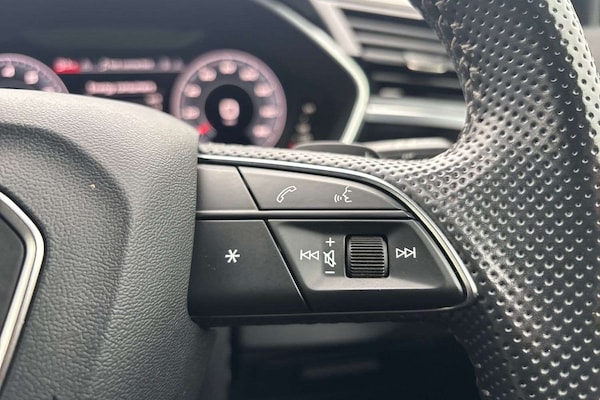 Used Audi Q3 2020 for sale - 76298518: Photo 17