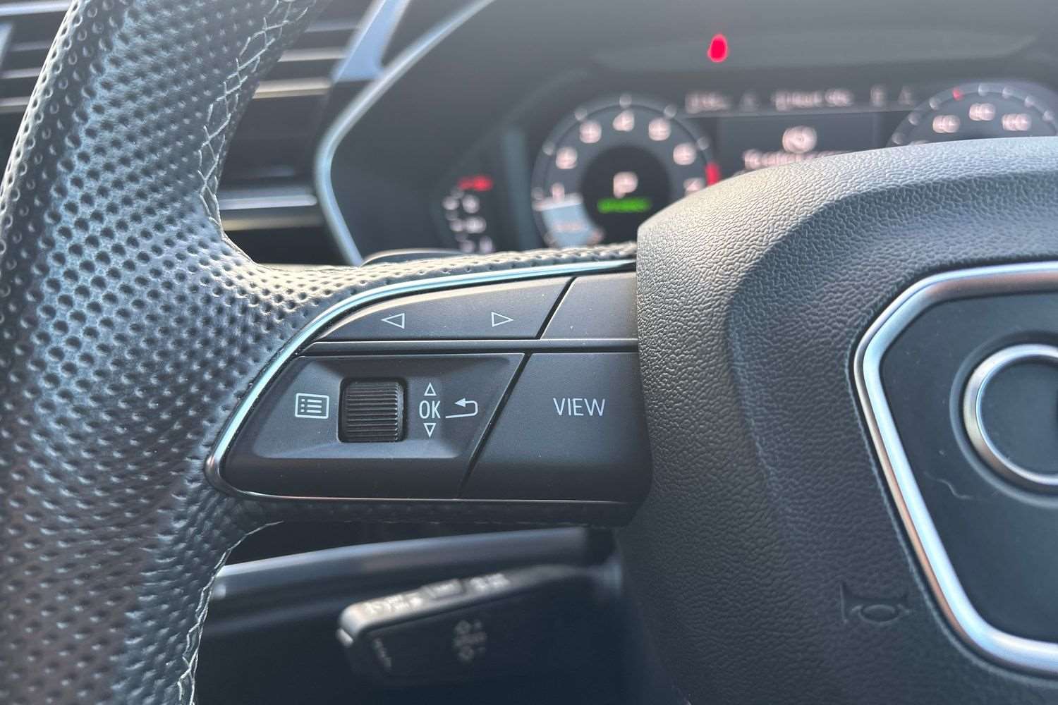 Used Audi Q3 2023 for sale - 76916186: Photo 16