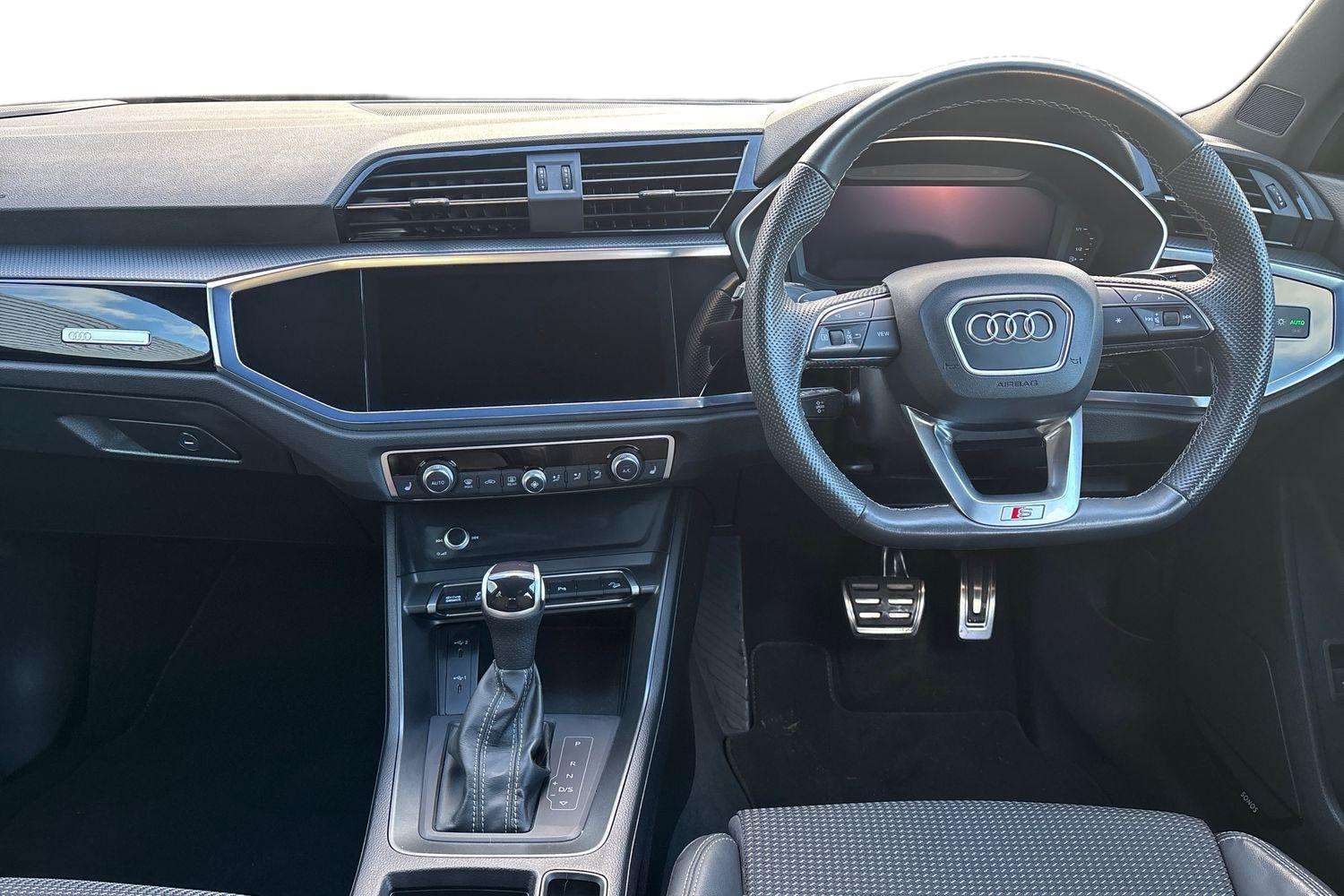 Used Audi Q3 2023 for sale - 76916186: Photo 19