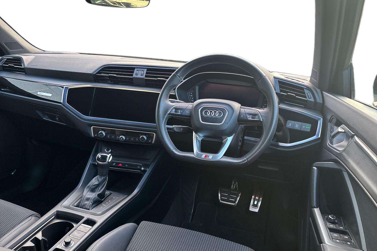 Used Audi Q3 2023 for sale - 76916186: Photo 20