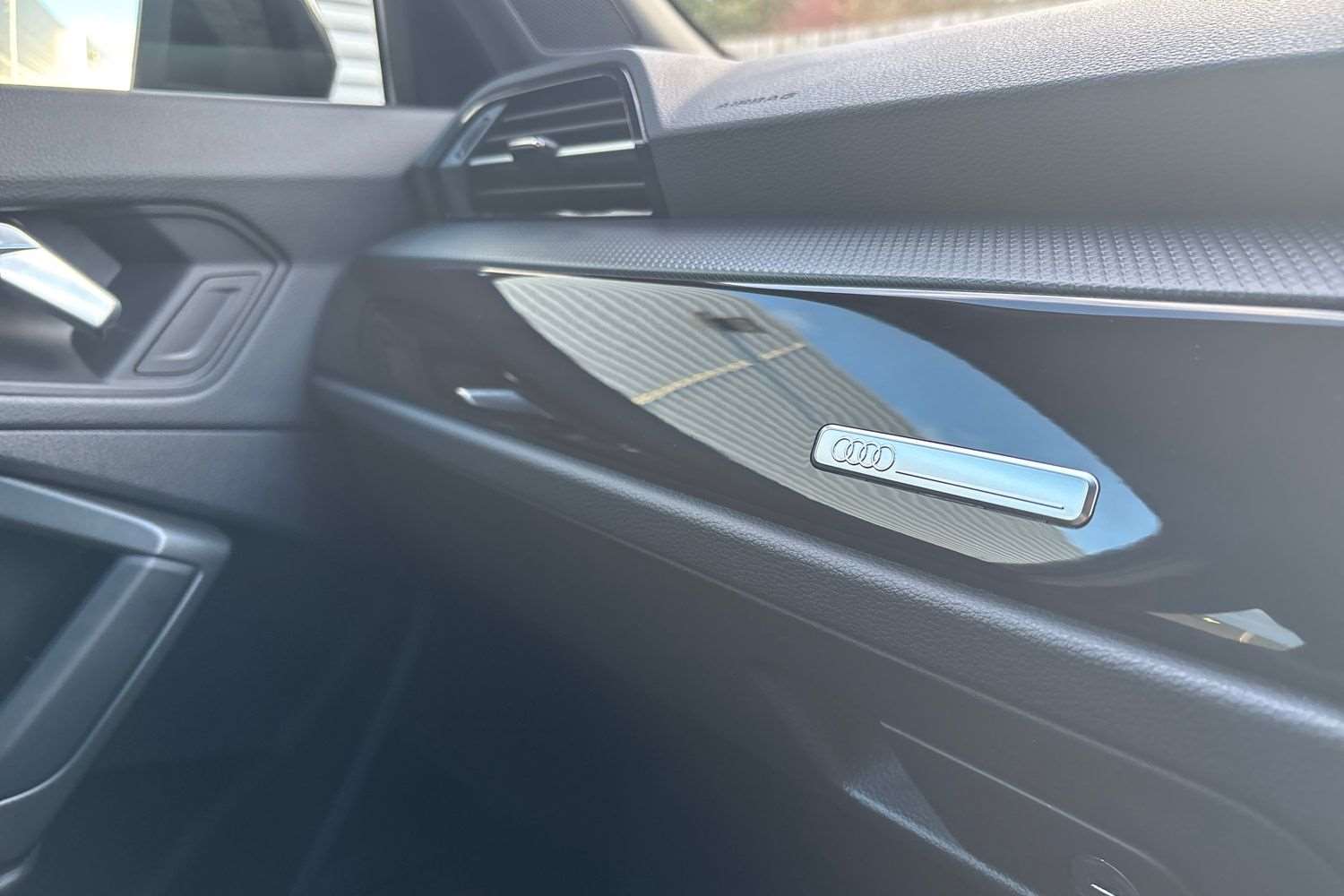 Used Audi Q3 2023 for sale - 76916186: Photo 25