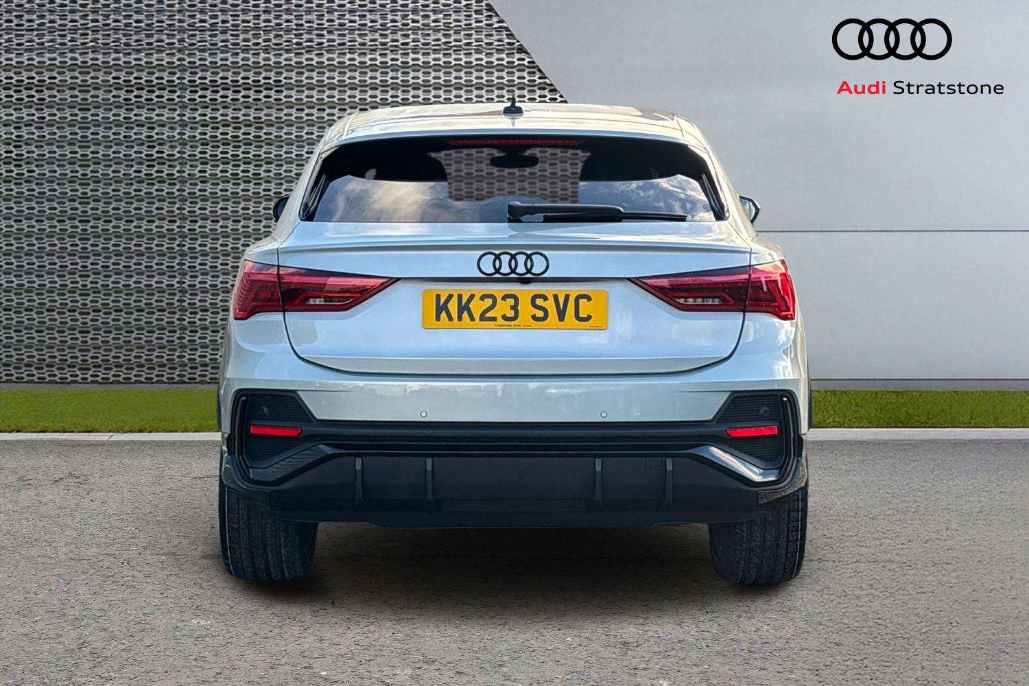 Used Audi Q3 2023 for sale - 76916186: Photo 7