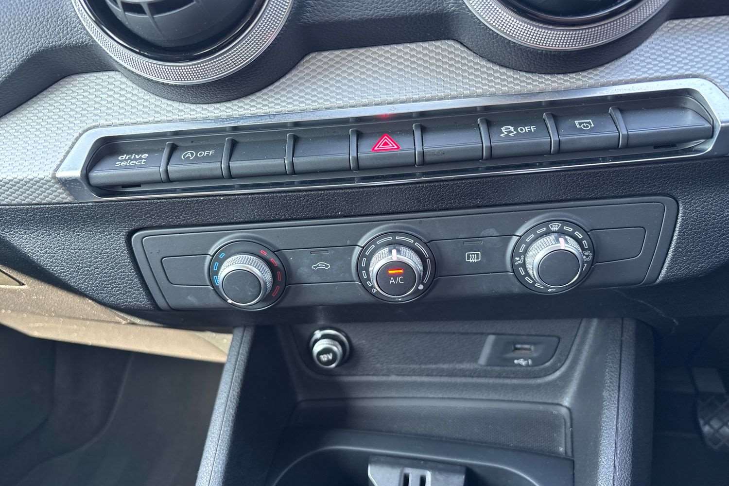 Used Audi Q2 2021 for sale - 77983329: Photo 28