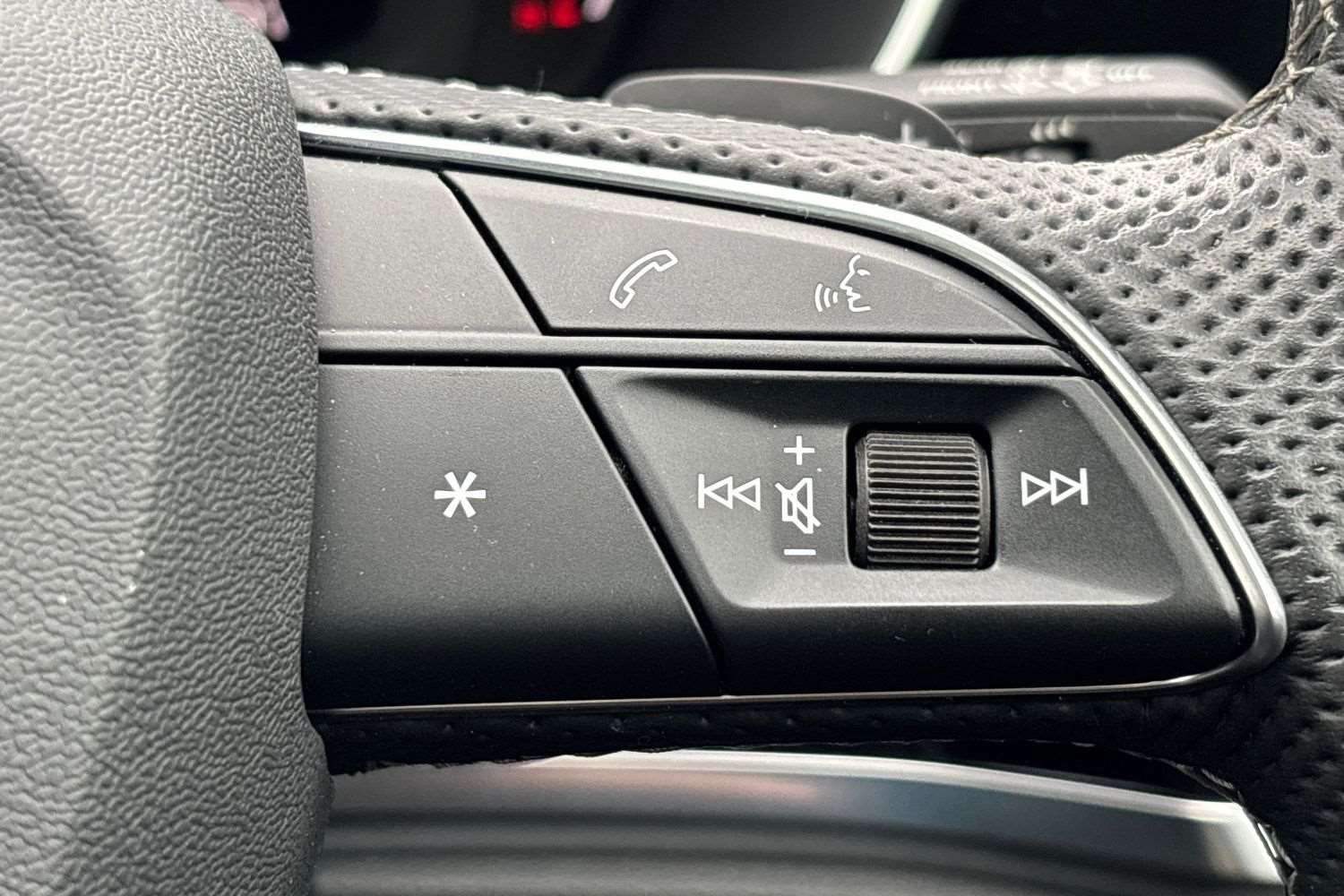 Used Audi Q3 2023 for sale - 77565744: Photo 17