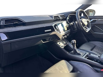 Used Audi RS Q3 2022 for sale - 75452843: Photo
