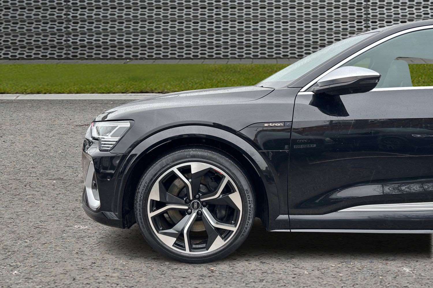 Used Audi e-tron 2021 for sale - 77638489: Photo 11
