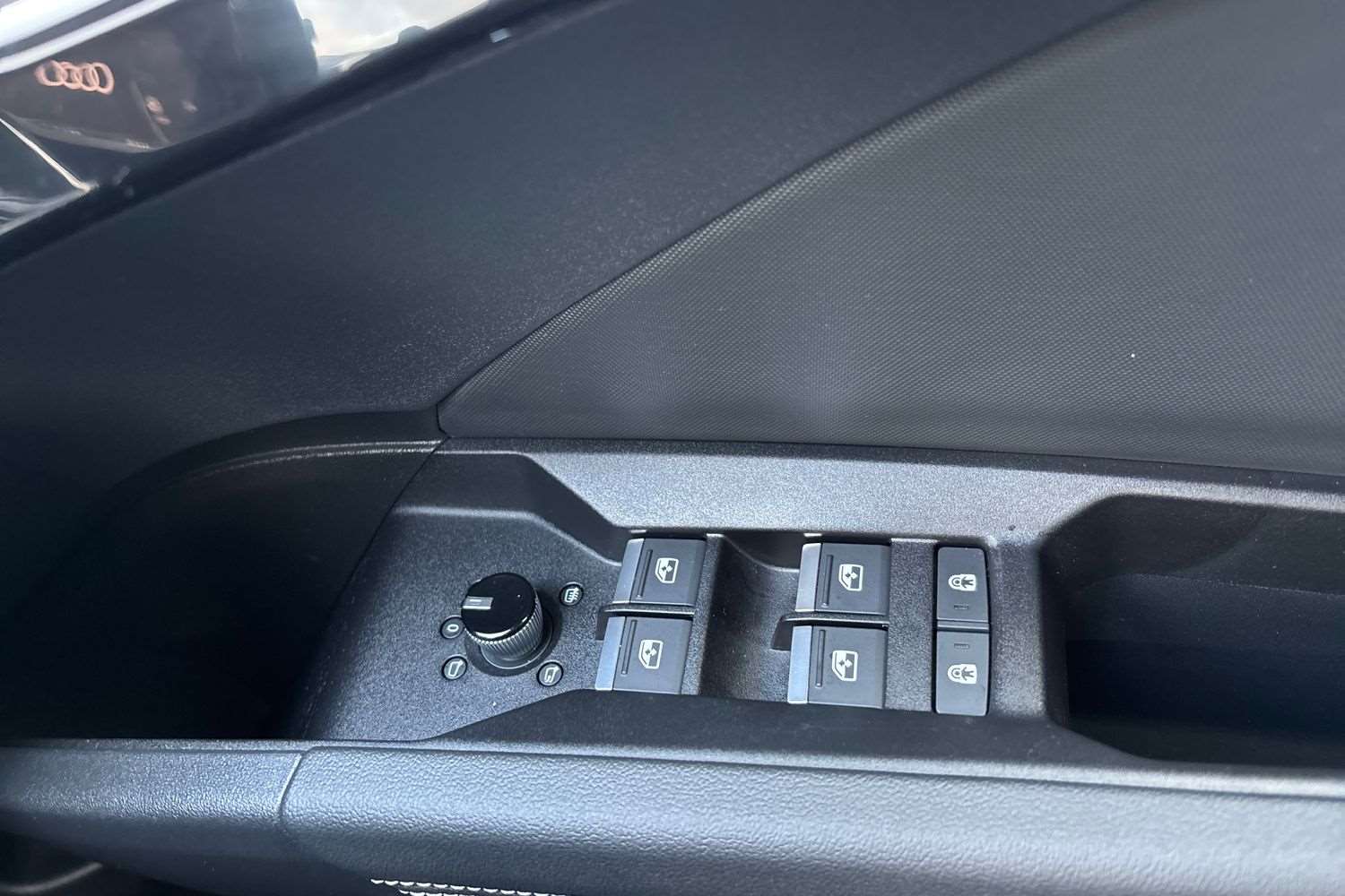 Used Audi Q4 e-tron 2025 for sale - 76442505: Photo 14