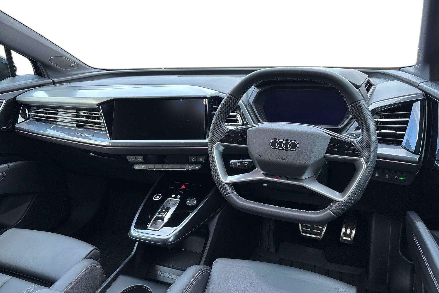Used Audi Q4 e-tron 2025 for sale - 76442505: Photo 6