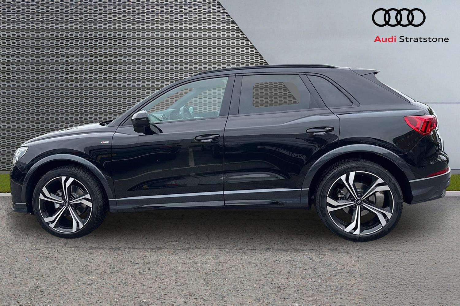 Used Audi Q3 2025 for sale - 76063496: Photo 8