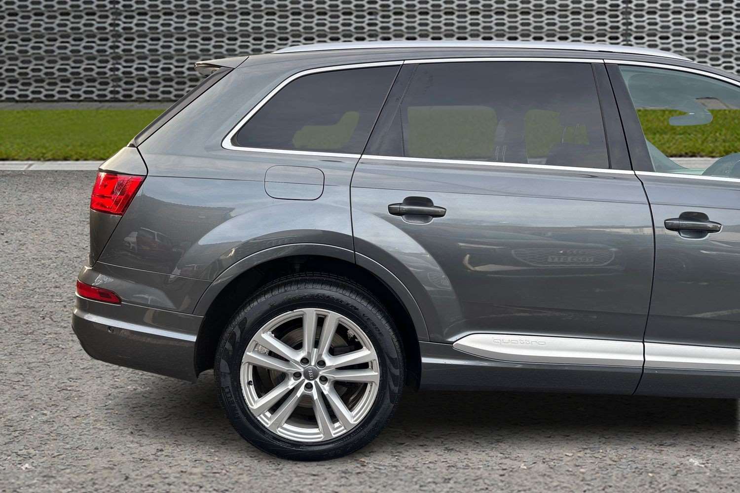 Used Audi Q7 2017 for sale - 77206378: Photo 9