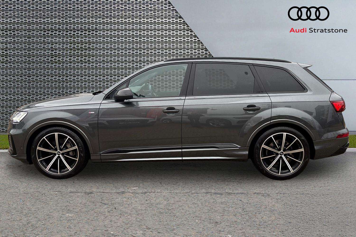 Used Audi Q7 2021 for sale - 77772347: Photo 8