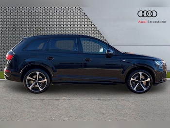 Used Audi Q7 2021 for sale - 77810823: Photo
