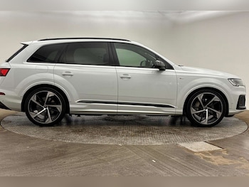 Used Audi Q7 2021 for sale - 78264753: Photo